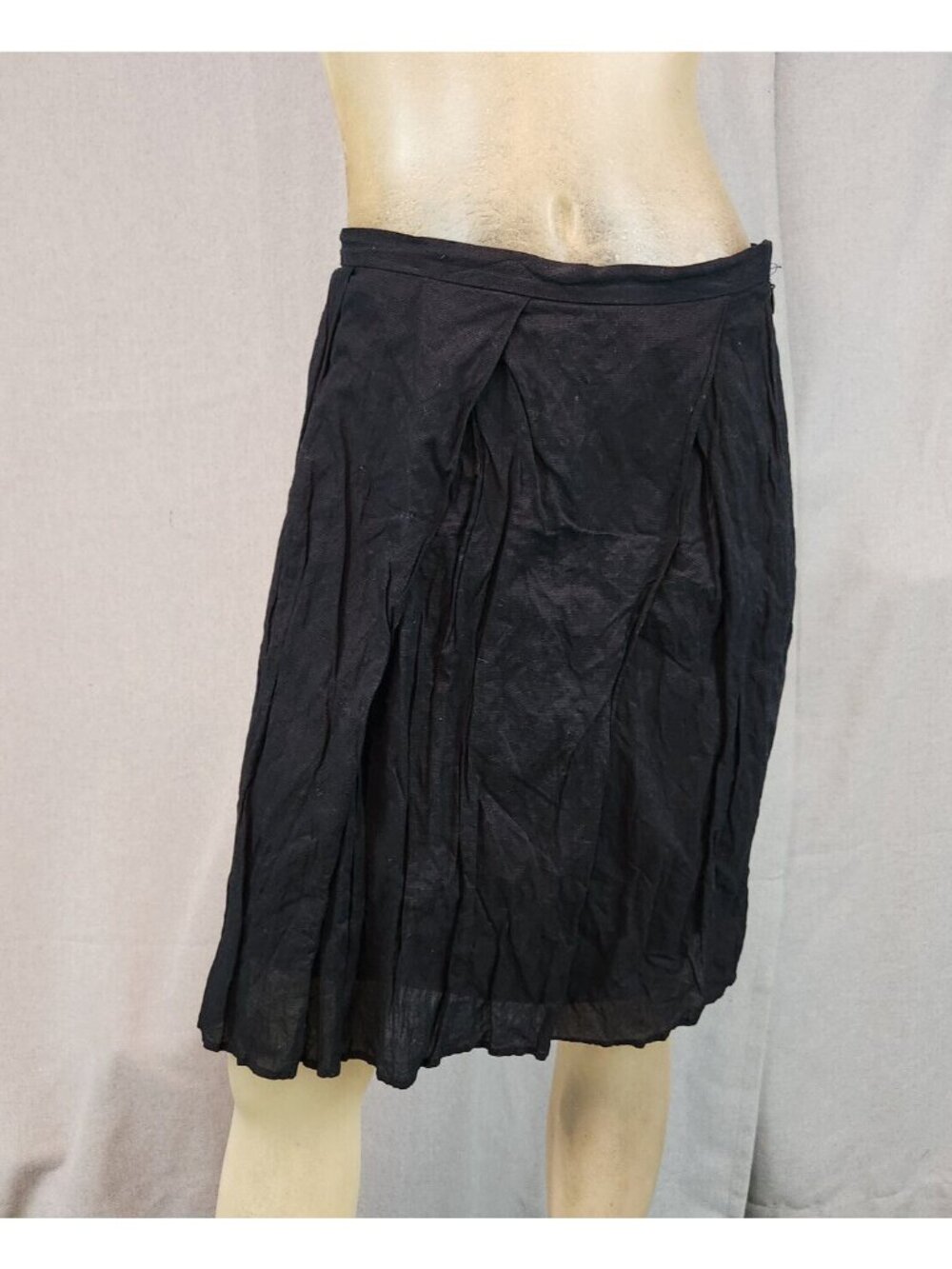 Kenneth Cole Solid Black Pleated Knee Length A Line Skirt Womens Size 2 XSMALL